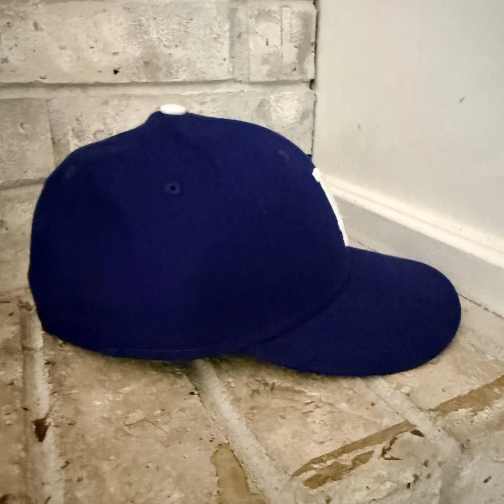 Los Angeles Dodgers Hat Cap Fitted Mens 7 1/8 Blue MLB Baseball New Era 59FIFTY
